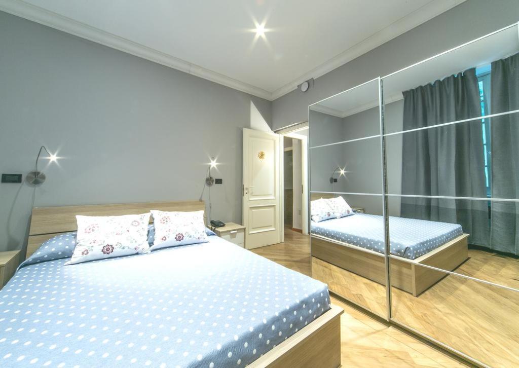 Chiossone Suites Genoa Bagian luar foto