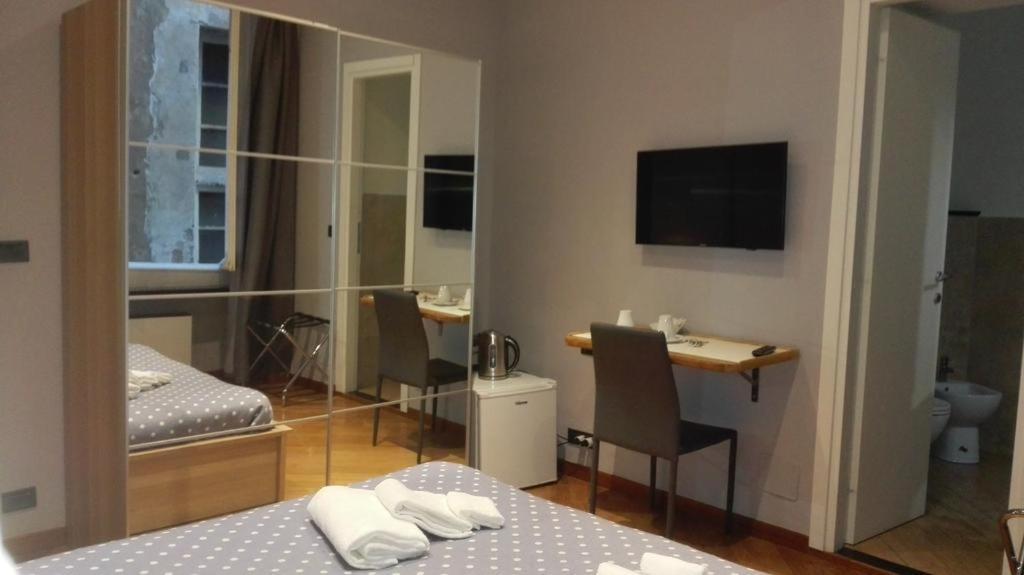 Chiossone Suites Genoa Bagian luar foto