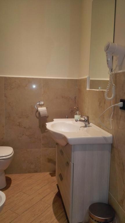 Chiossone Suites Genoa Bagian luar foto