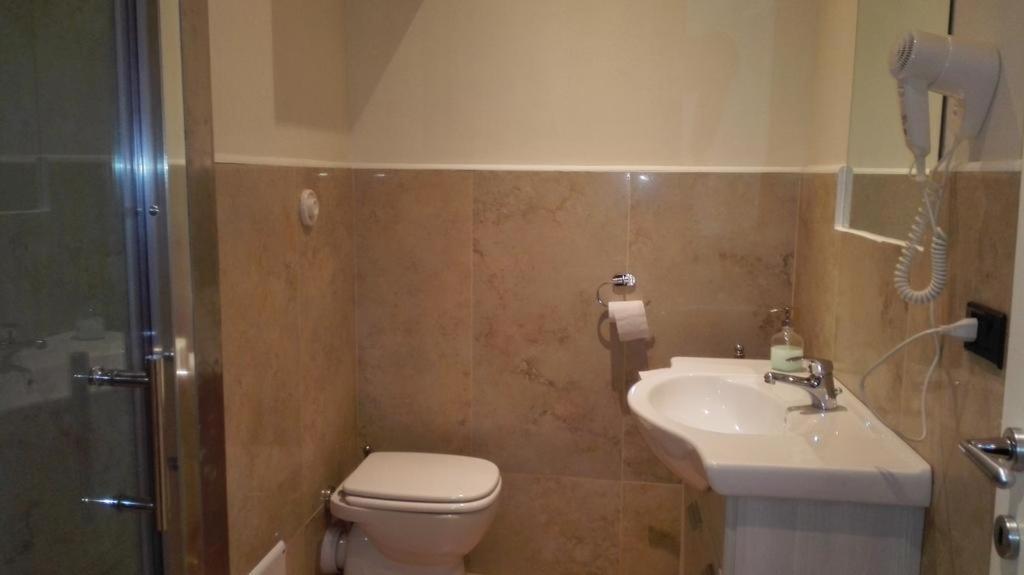 Chiossone Suites Genoa Bagian luar foto