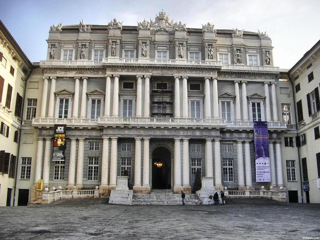 Chiossone Suites Genoa Bagian luar foto