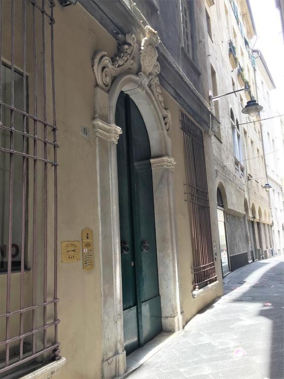 Chiossone Suites Genoa Bagian luar foto
